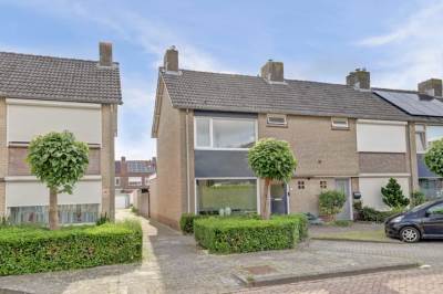 Woning Schansweg 17 Geertruidenberg