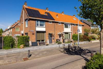Woning Kastanjelaan 13 Zwanenburg