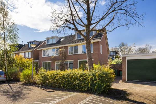 Woning Lisweg 321 Oostzaan