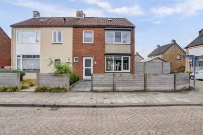 Woning Pastoor de Witstraat 2 Putte