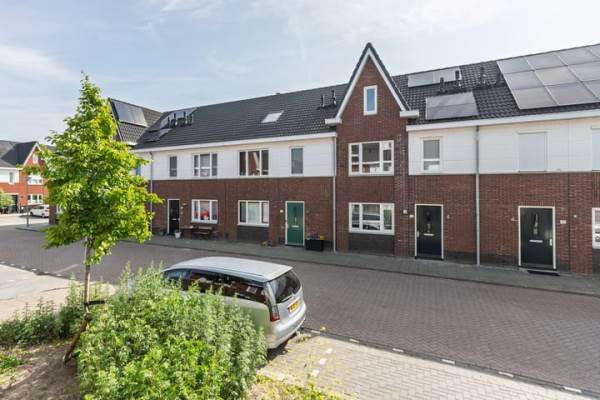 Woning Abe Lenstrastraat 12 Weesp
