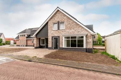 Woning Vreugdenhilstraat 2B Nijkerkerveen