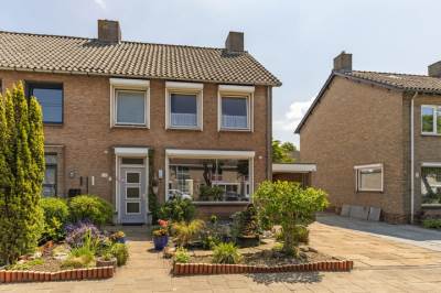 Woning Kroevenlaan 26 Roosendaal