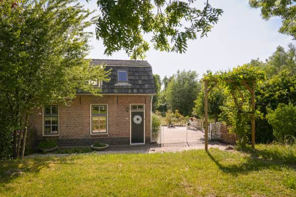Woning Waaldijk 39 Hurwenen