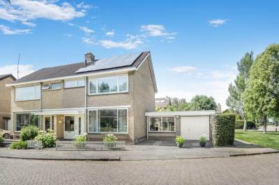 Woning Rozenlaan 20 Klaaswaal