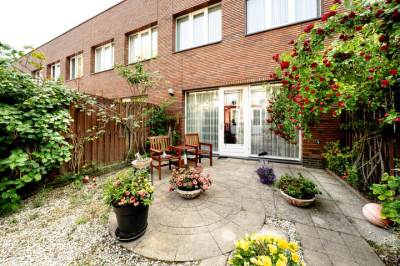 Woning Vriezenveenstraat 10 Den Haag