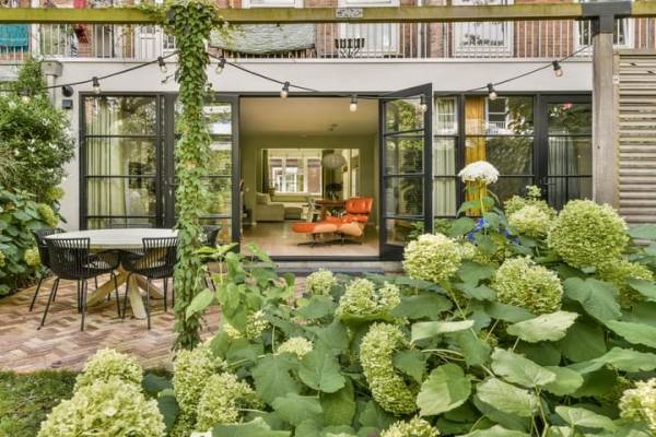 Woning Vincent van Goghstraat 151 Amsterdam