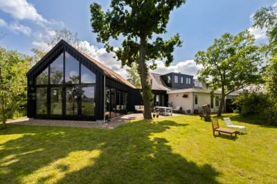 Woning Kanaaldijk 104 Landsmeer