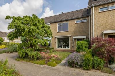 Woning Larikslaan 18 Sleeuwijk