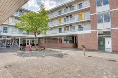 Woning Rivierenplein 64 Dordrecht