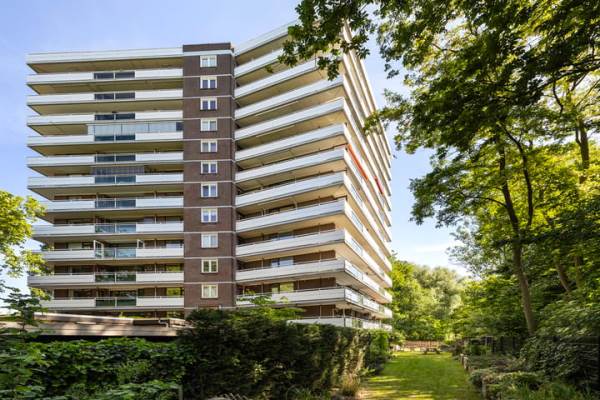 Woning Laan van Spieringshoek 45 Schiedam