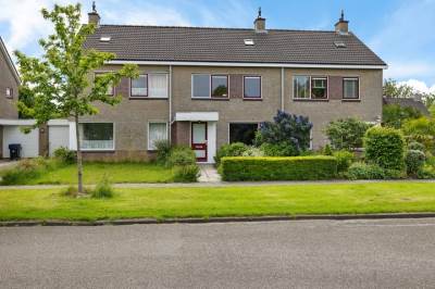 Woning Reinder Brolsmaplein 16 Stiens