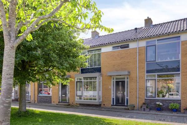 Woning Pieter Straatlaan 68 Den Helder