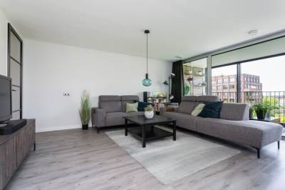 Woning Laan op Zuid 830 Rotterdam