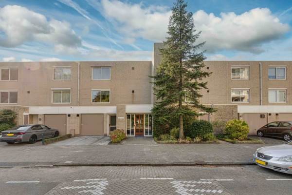 Woning Hogewerf 32 Amsterdam