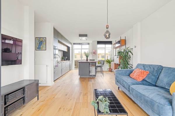 Woning Juliana van Stolbergstraat 393 Amsterdam