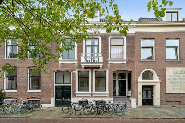 Woning Mgr. van de Weteringstraat 120A Utrecht