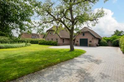 Woning Nieuwe Kerkstraat 9 Nijkerkerveen