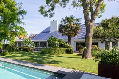 Woning Pieter van Oldenborghlaan 1 Willemstad