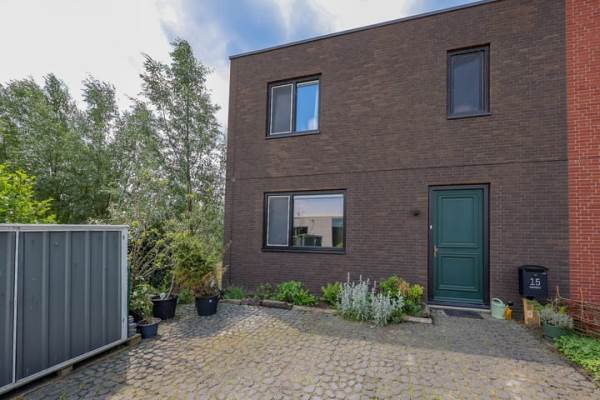 Woning Robert Stirlingstraat 15 Almere