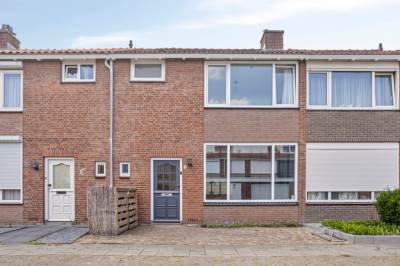 Woning Dr. H.J.G. Hoebenstraat 8 Best