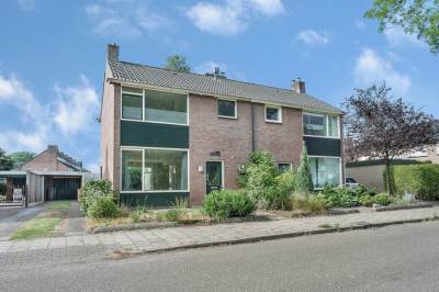 Woning Johanna van Burenlaan 44 Almelo