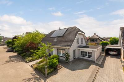 Woning Asterstraat 20 Klaaswaal