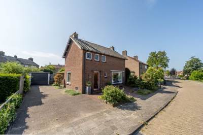 Woning Beatrixstraat 3 's-Gravendeel