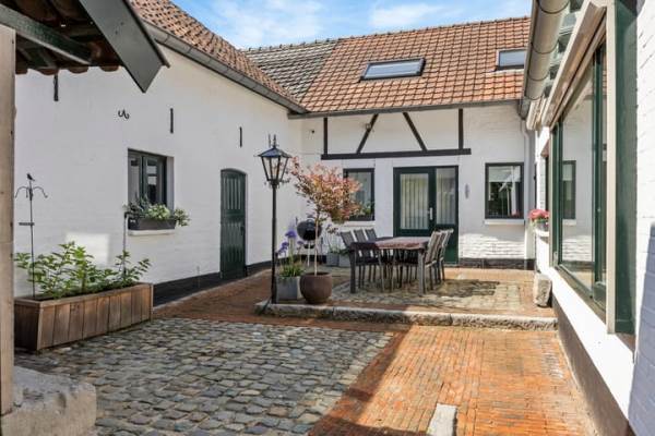 Woning Oude Staat 12 Nieuwstadt