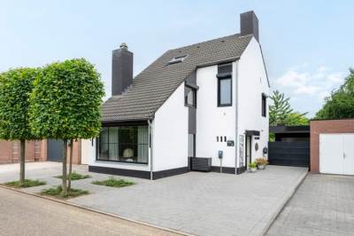 Woning Lintjeshaag 20 Limbricht