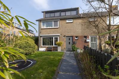 Woning E. de Bruynstraat 93 Naarden