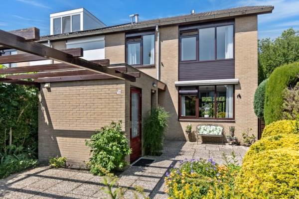 Woning Korenbloem 10 Leiden