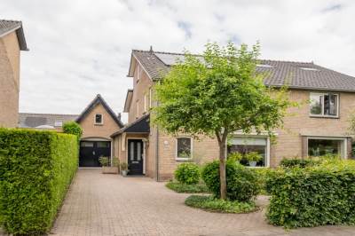 Woning Bernhardstraat 42 Nijkerk