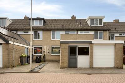 Woning De Laagjes 32 Heinenoord