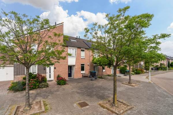 Woning Griegplantsoen 49 Barendrecht
