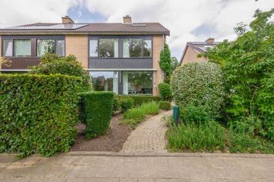 Woning Munnikenland 11 Sleeuwijk