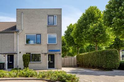 Woning Generaal Overakkerstraat 17 Almere