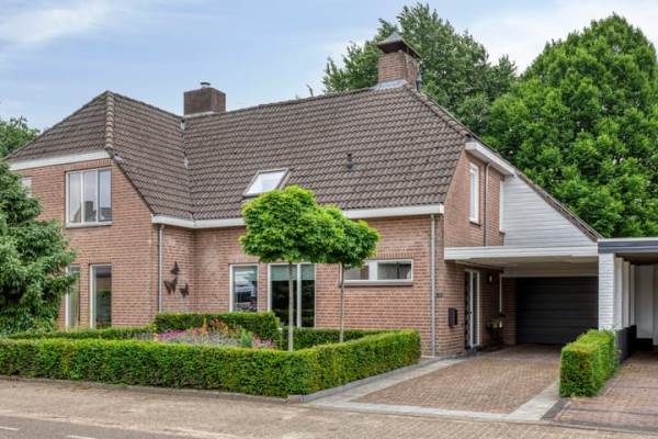 Woning van Beverwijkstraat 8 Bergeijk