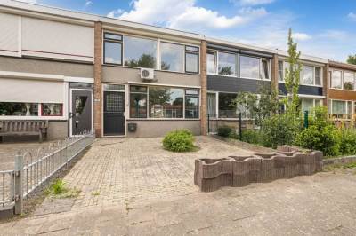 Woning Vincent van Goghstraat 23 Zevenaar