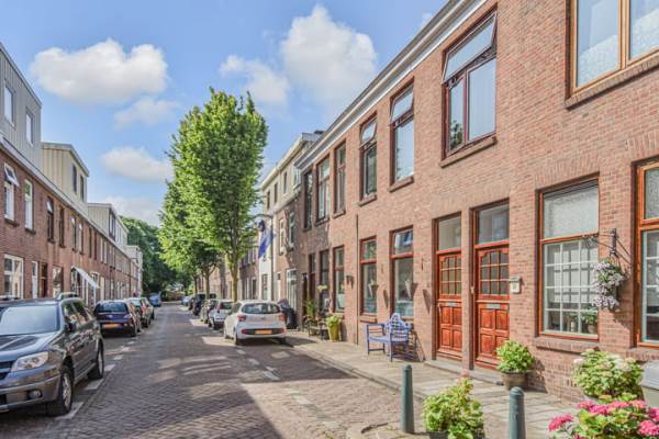 Woning Stadstuinen 57 Den Haag