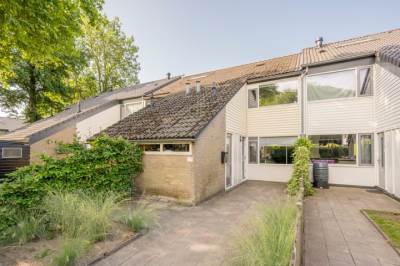 Woning Van Zuijlenstraat 77 Nijkerk