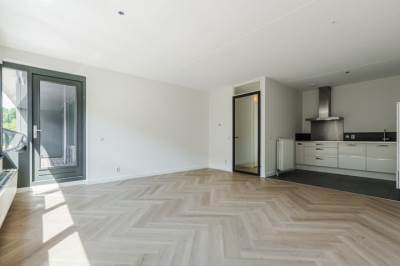 Woning Derkinderenstraat 126 Amsterdam