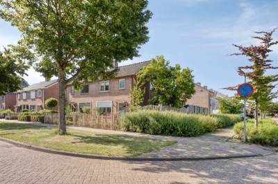 Woning Graaf van Hornelaan 34 Werkendam