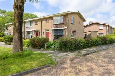 Woning Christiaan van Saarloosstraat 22 Franeker