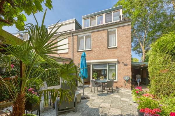 Woning Harry Mulischstraat 16 Leiderdorp