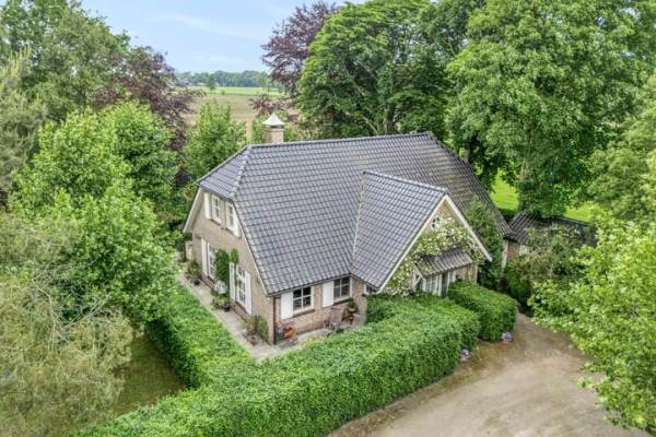 Woning Stappenbeltweg 2 Lemelerveld