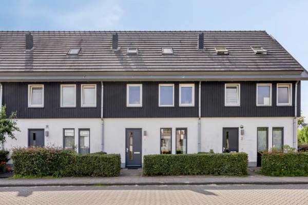 Woning Chris Lebeaustraat 4 Deventer