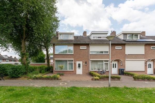 Woning Generaal van Dedemlaan 130 Eindhoven