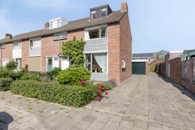 Woning E.D. van den Broeckestraat 25 Oostkapelle