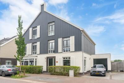 Woning Spoetnikstraat 35 Oostzaan
